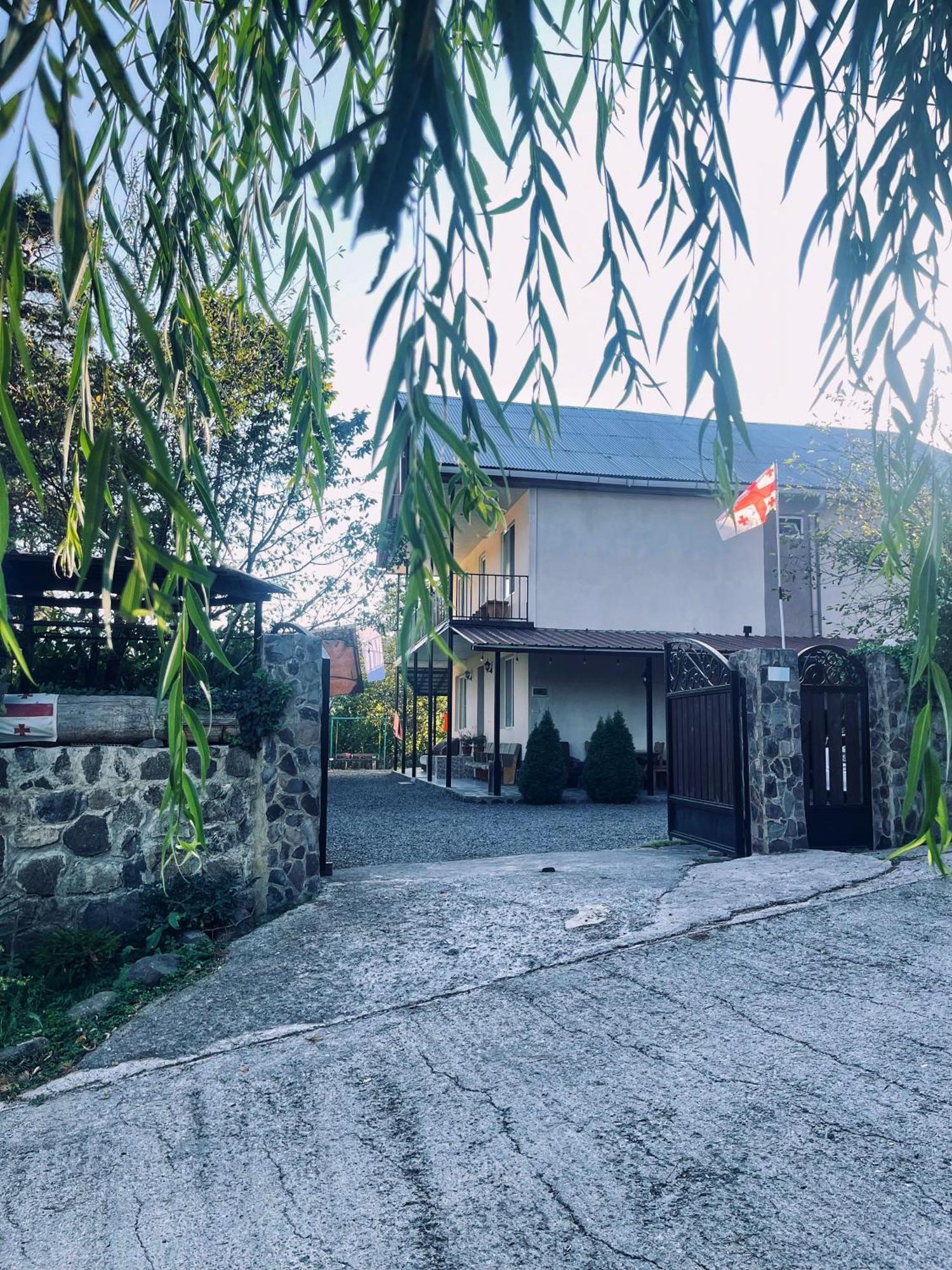 梅思科酒店 博尔若米 外观 照片